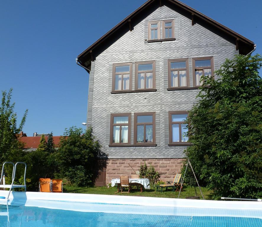 Alte Schule Lägenhet Tambach-Dietharz Exteriör bild