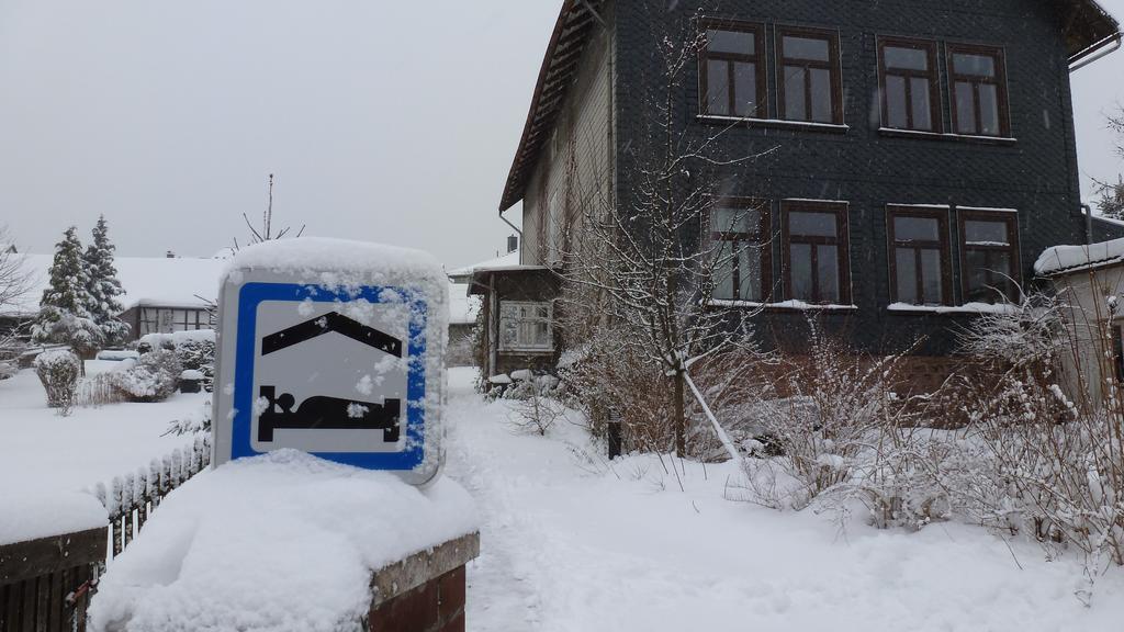 Alte Schule Lägenhet Tambach-Dietharz Exteriör bild